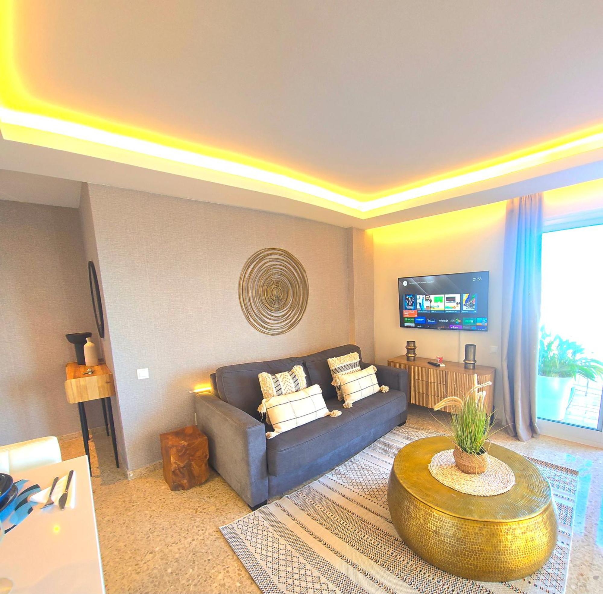 Apartment Seaview Retreat Center, With Pool And Amazing Views By Namaste Elite *